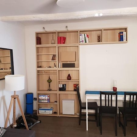 Spacious Town House With Balcony Montagnac  Ngoại thất bức ảnh