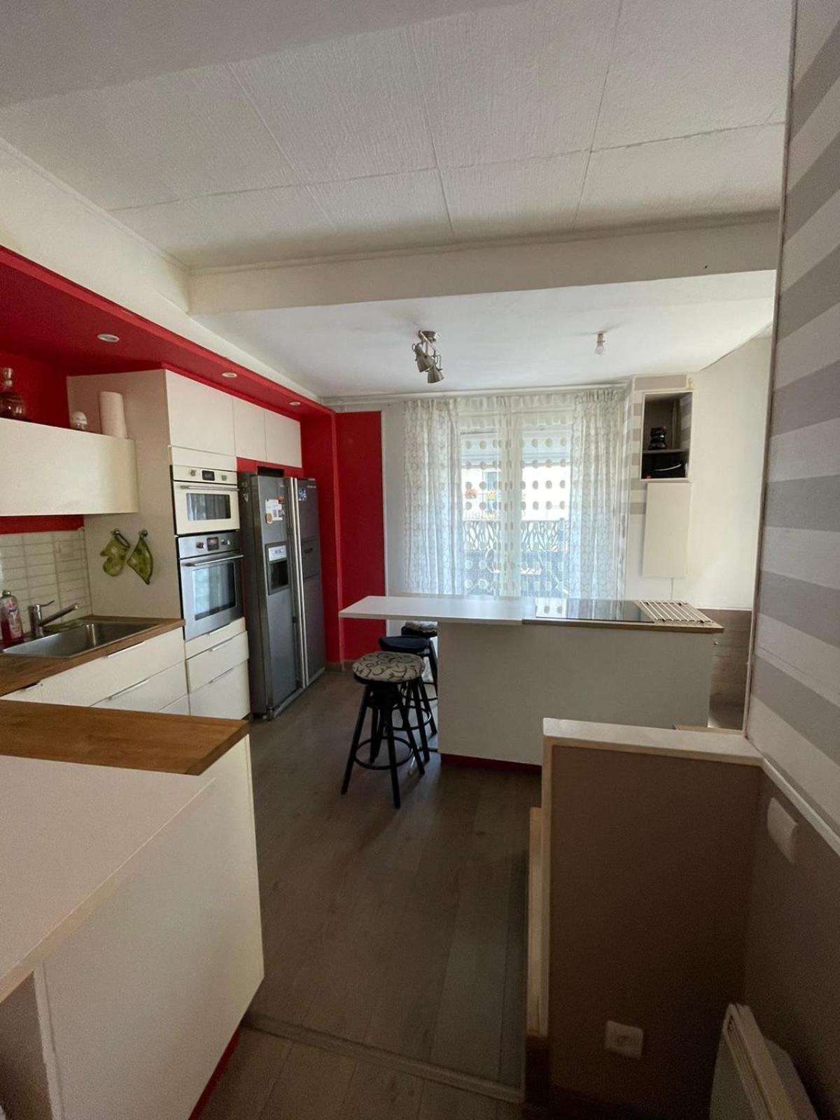 Spacious Town House With Balcony Montagnac  Ngoại thất bức ảnh